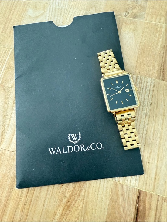 Waldor & co delight 32 Chelsea gold tone watch NEW BATTERY main image 8